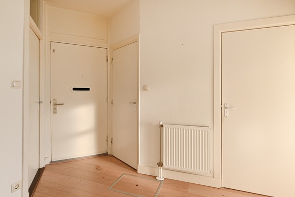 Medium property photo - Naarderstraat 131, 2574 PE Den Haag